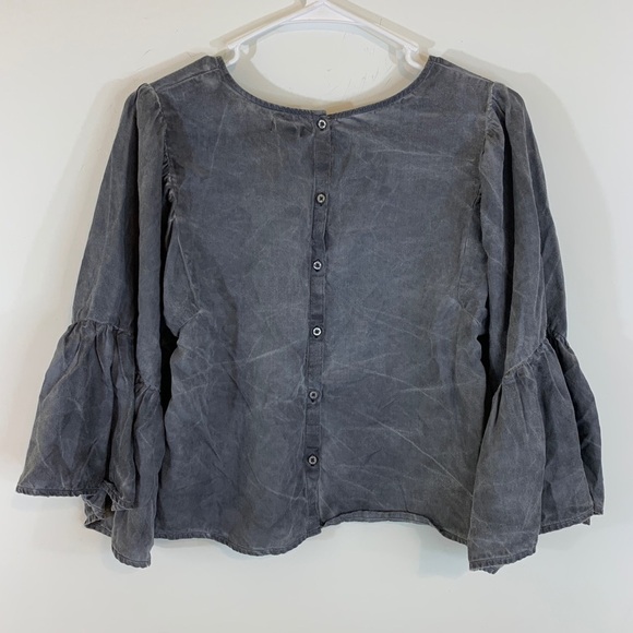 Hollister Open Back Bell Sleeve Stonewash Crop Top XS - Picture 8 of 12